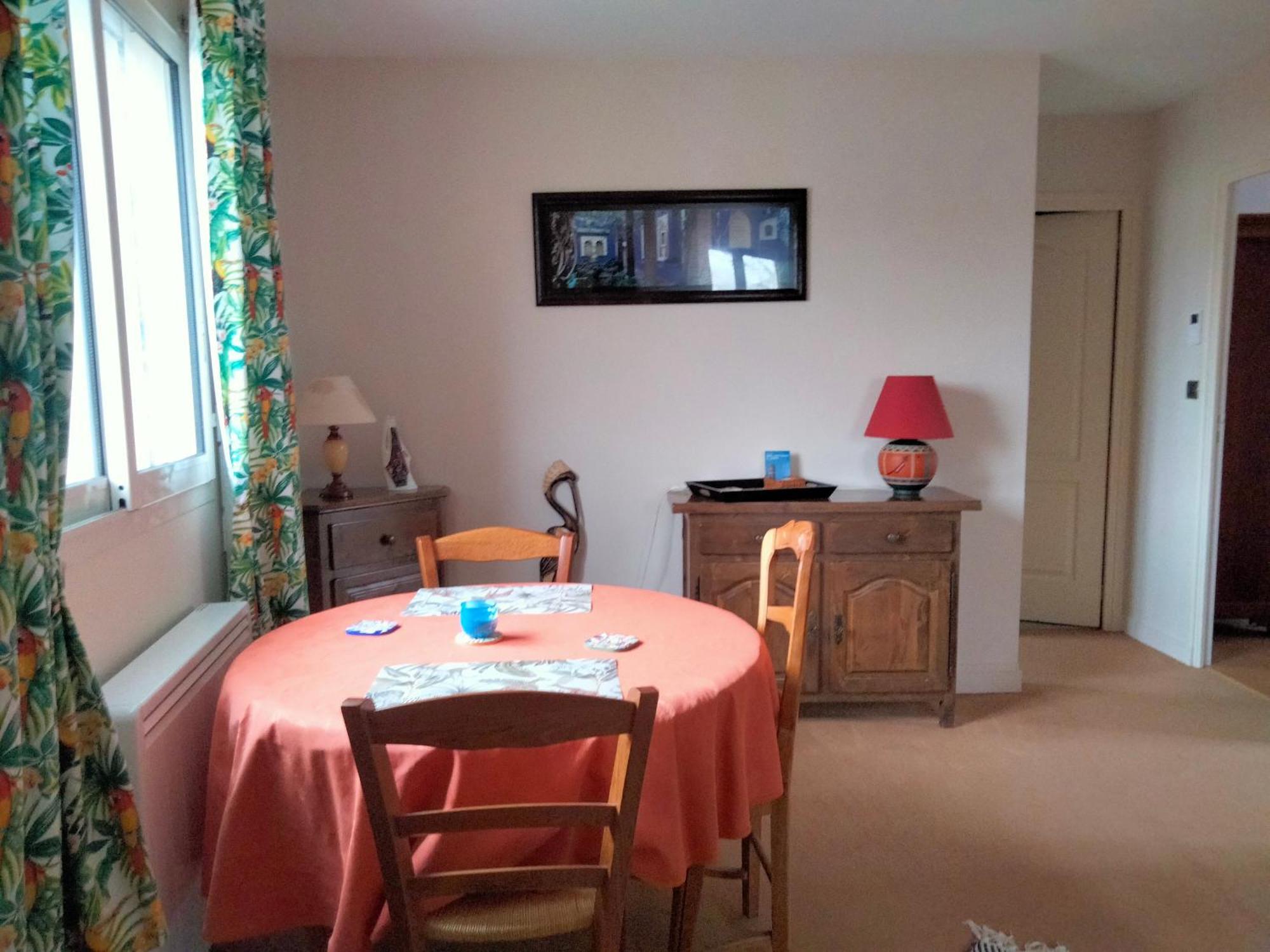 Chambre A Louer Chez L'Habitant Payre Екстериор снимка