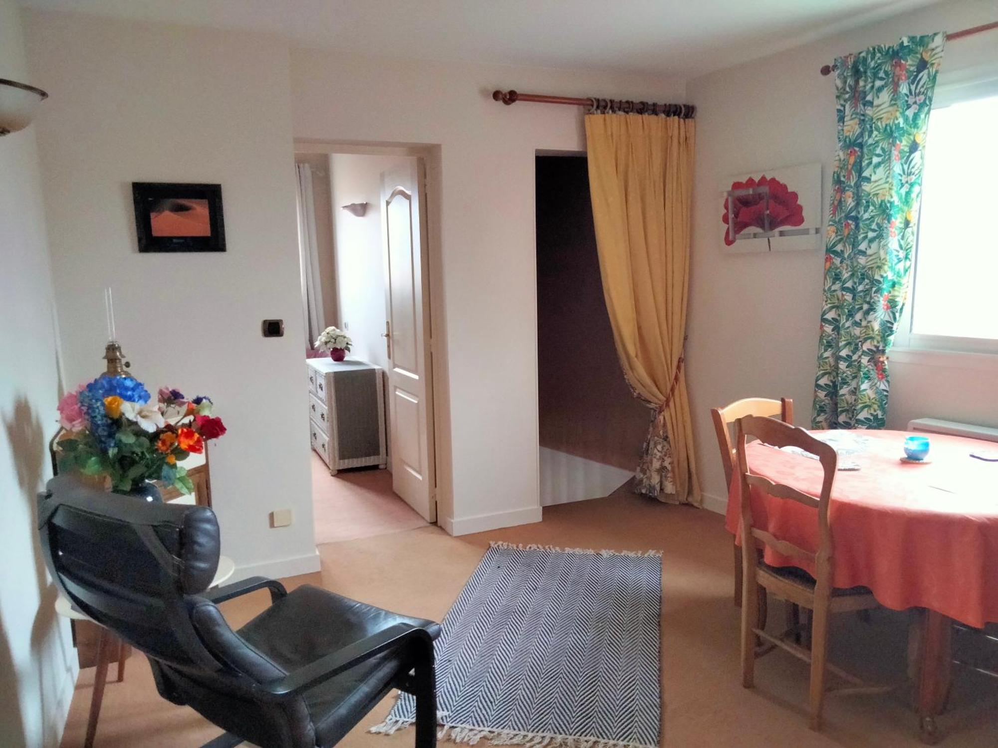 Chambre A Louer Chez L'Habitant Payre Екстериор снимка